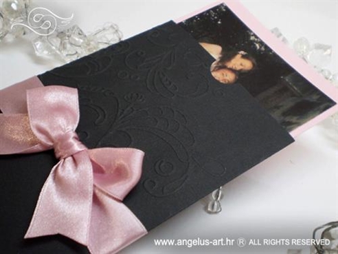 crna zahvalnica za vjenčanje s rozom mašnom i 3D reljefnim tiskom