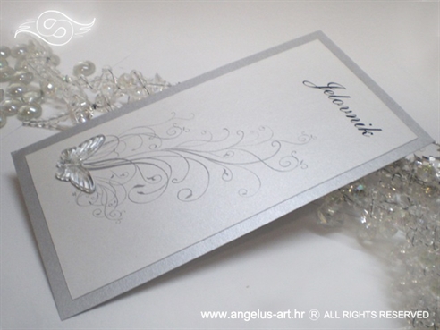 srebrni menu za vjenčanje s prozirnim leptirom