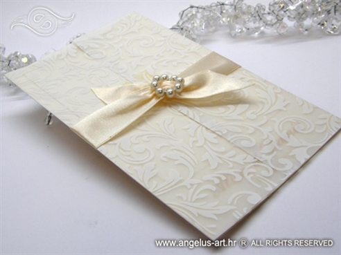 zahvalnica za vjenčanje s bijelim ornamentima i perlicama