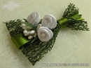 Kitica za rever za goste vjenčanja - Ruže u zelenoj mreži